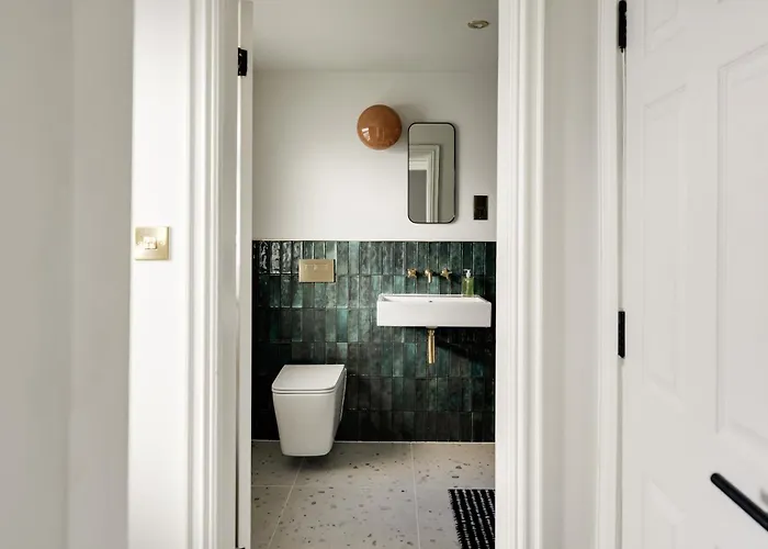 Opulent 2-bed Retreat With Garden * Μπρίστολ